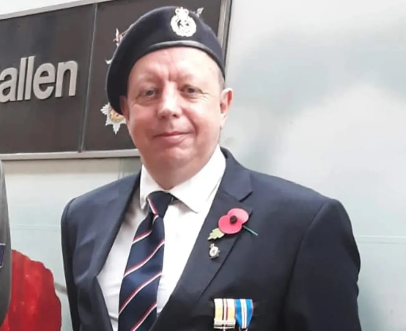 Royal Navy Veteran Turned Train Driver Hailed as Hero in LNER Incident